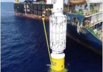 中国自主研发的首台2500米级超深水打桩锤成功完成海试